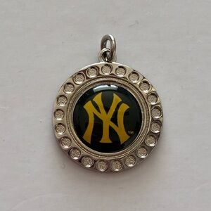 Vintage New York Yankees Jewelry Pendant Charm